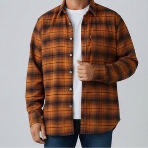 Levi’s Men’s Plaid Flannel Button Down Shirt Rust Navy Size S